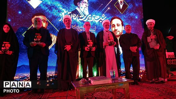  شبهای پرستاره اقتدار در جوار شهدای گمنام قم