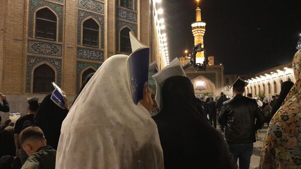 حال‌وهوای مشهد مقدس در لیالی قدر