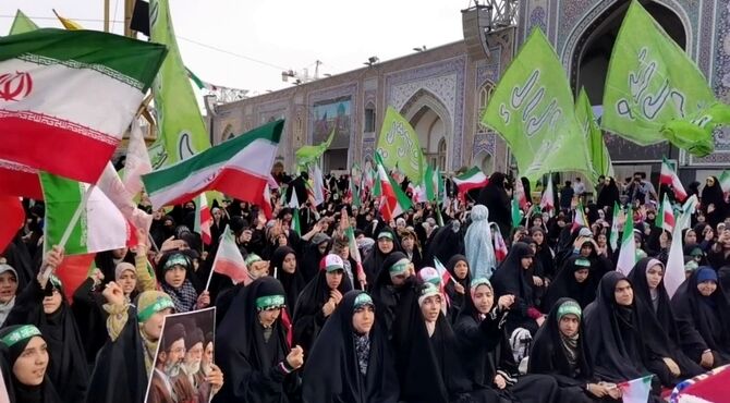 بیعت نسل ظهور با ولایت در حرم رضوی