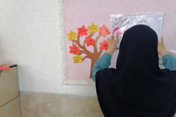 همه چیز مهیای ورود دانش آموزان در مدارس آباده