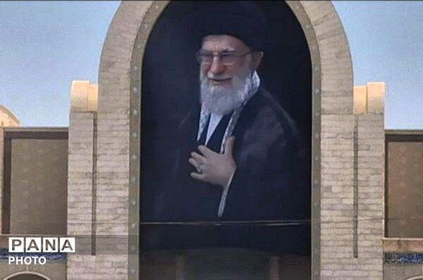  مراسم وداع با رهبر انقلاب در مصلی امام خمینی 