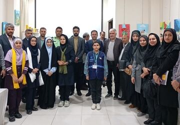 نشست بررسی وضعیت کودکان عضو کانون مرکز دو شیراز و آسیب‌‌های اجتماعی محله