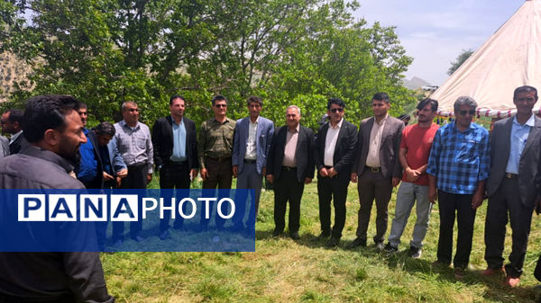 تقدیر از معلمان نمونه مناطق عشایری