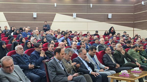 آیین تکریم و معارفه مدیر آموزش و پرورش ناحیه۴ استان اصفهان