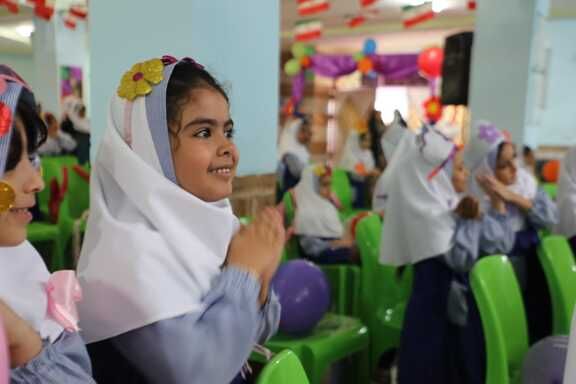 آغاز فصل شکوفه ها در بندرعباس 