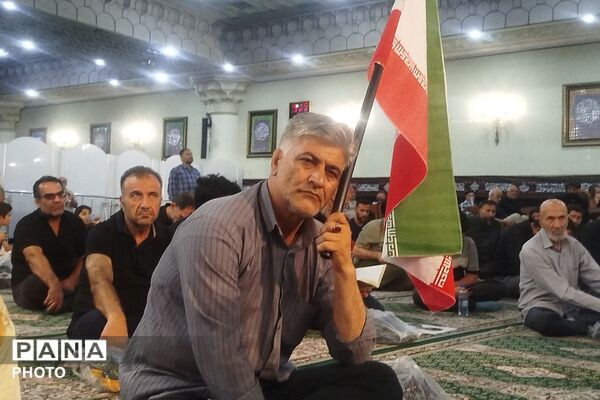 مراسم گرامیداشت رهبر شهید انقلاب اسلامی در حرم مطهر حضرت عبدالعظیم حسنی (ع) شهرری
