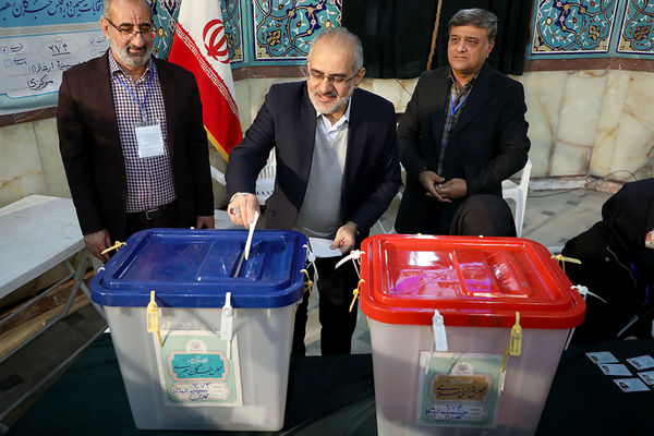 انتخابات 1402 در حسینیه ارشاد