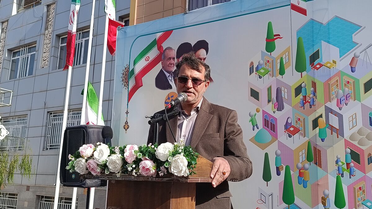 تقویت پیوند مدرسه و جامعه ضامن تربیت نسلی توانمند و متعهد است