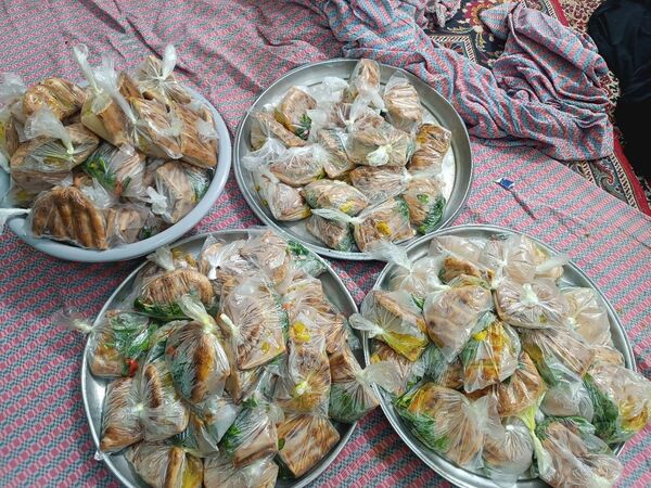 سفره های افطار ساده در کاشمر