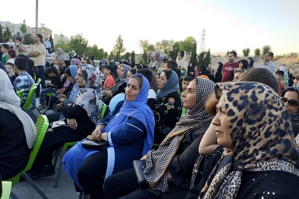 جشن ولادت امام رضا(ع) در بهارستان دو