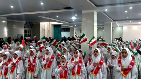 جشن تکلیف جمعی از غنچه‌های باغ ایمان در شهرستان کمیجان 