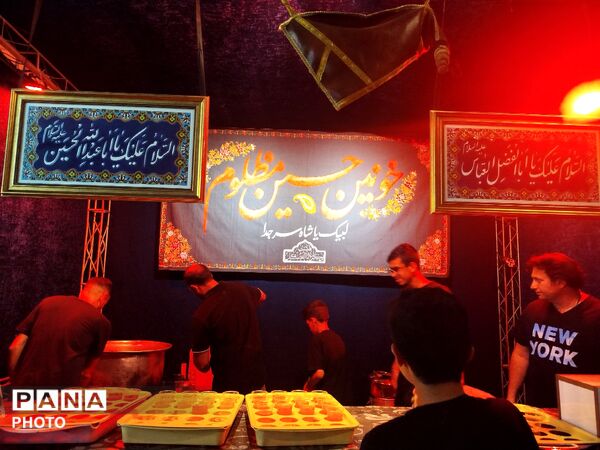 ایستادگی و وفاداری کربلایی مردم رجایی شهر کرج در یکصدو هفدهمین شب از تجمعات