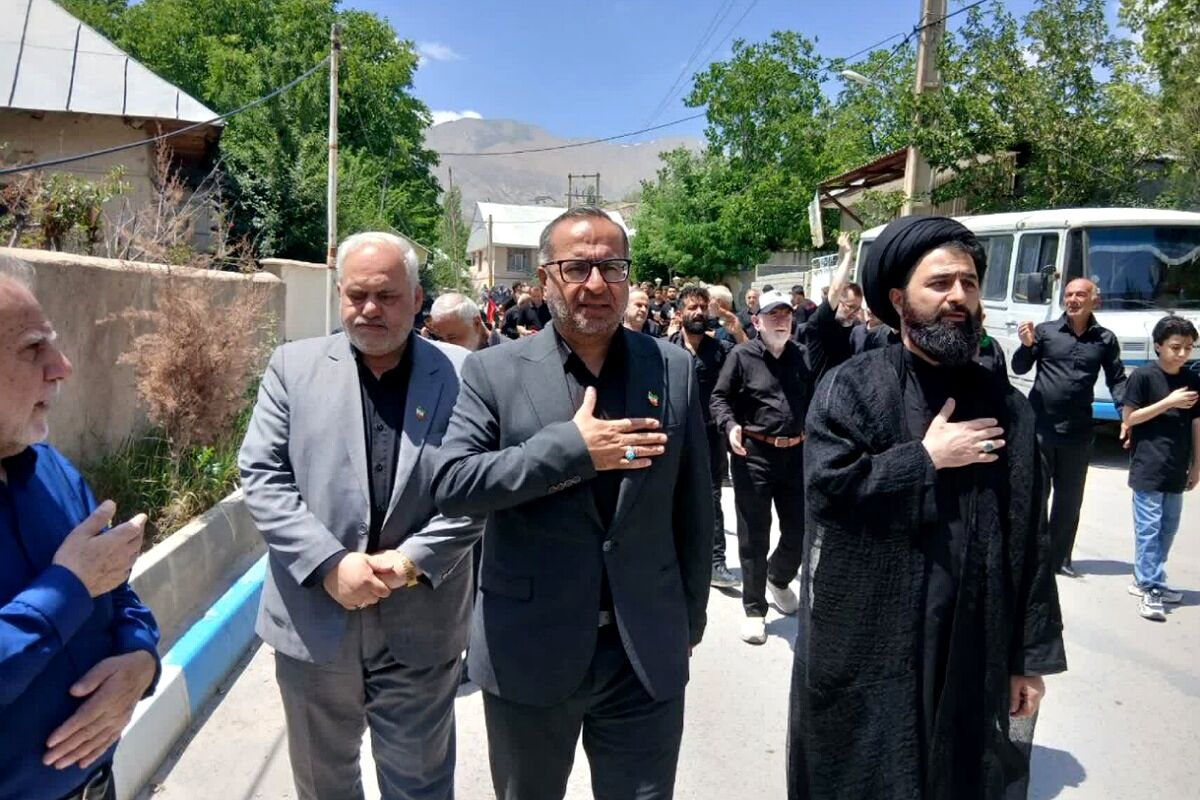 حضور فرماندار و مسئولان فیروزکوه در آیین‌های عاشورایی روستاهای لزور و وشتان