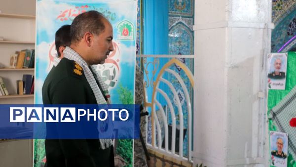 برپایی نمایشگاه دفاع مقدس در مسجد جامع قروه 