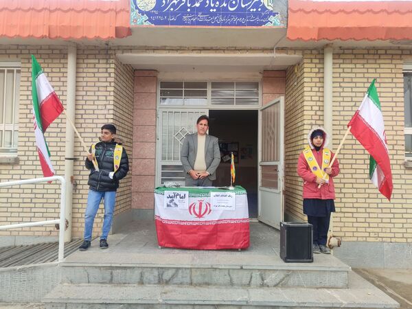 نغمه‌های آزادی در آوای دانش‌آموزان روستای درخت سنجد 