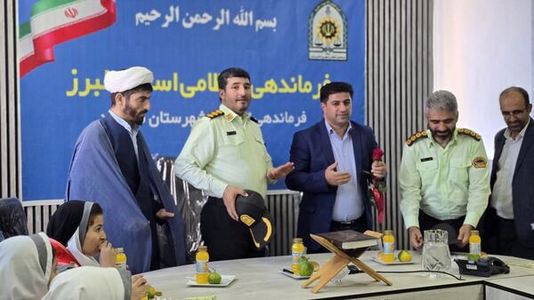 تبریک پیشتازان کوچک به مدافعان بزرگ امنیت در هفته نیروی انتظامی