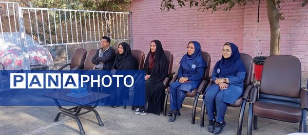 آیین افتتاحیه طرح سفیران سلامت در ناحیه یک شهرستان بهارستان 