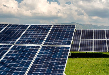 بهره‌برداری از یک نیروگاه خورشیدی با سرمایه‌گذاری ۱۸۰ میلیارد تومان