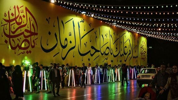 حال و هوای خیابان‌های مشهد در شب نیمه شعبان 