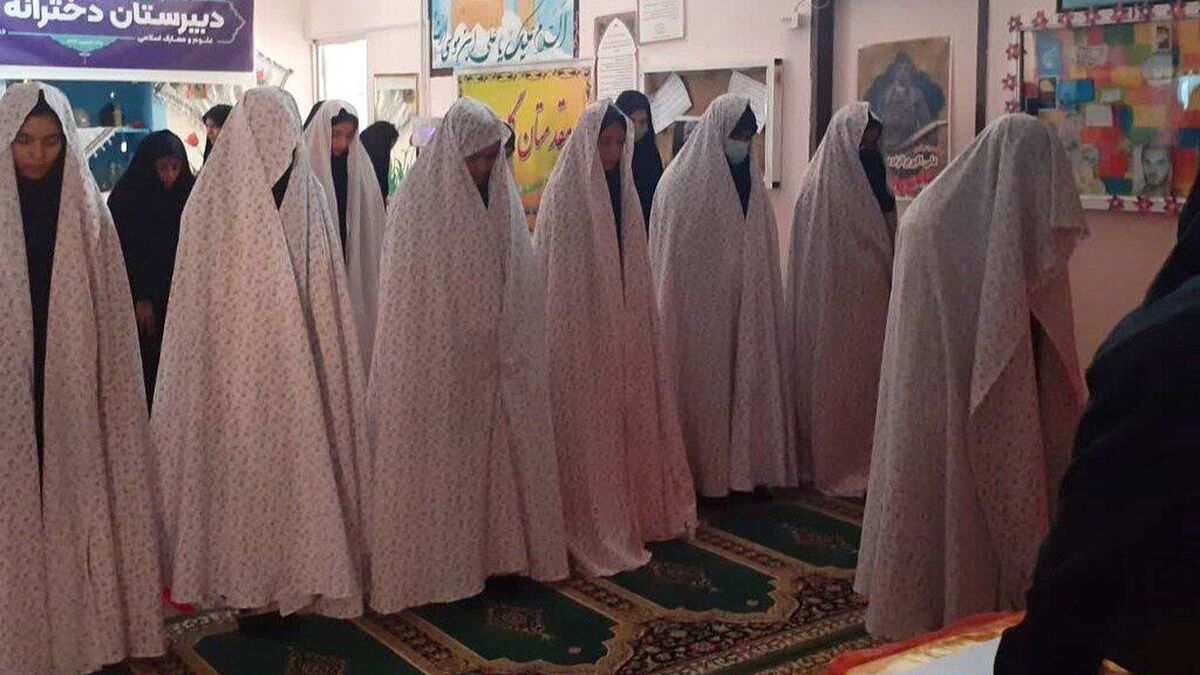 مدرسه مهم‌ترین کانون شکل‌گیری شخصیت دینی و اخلاقی نوجوانان است