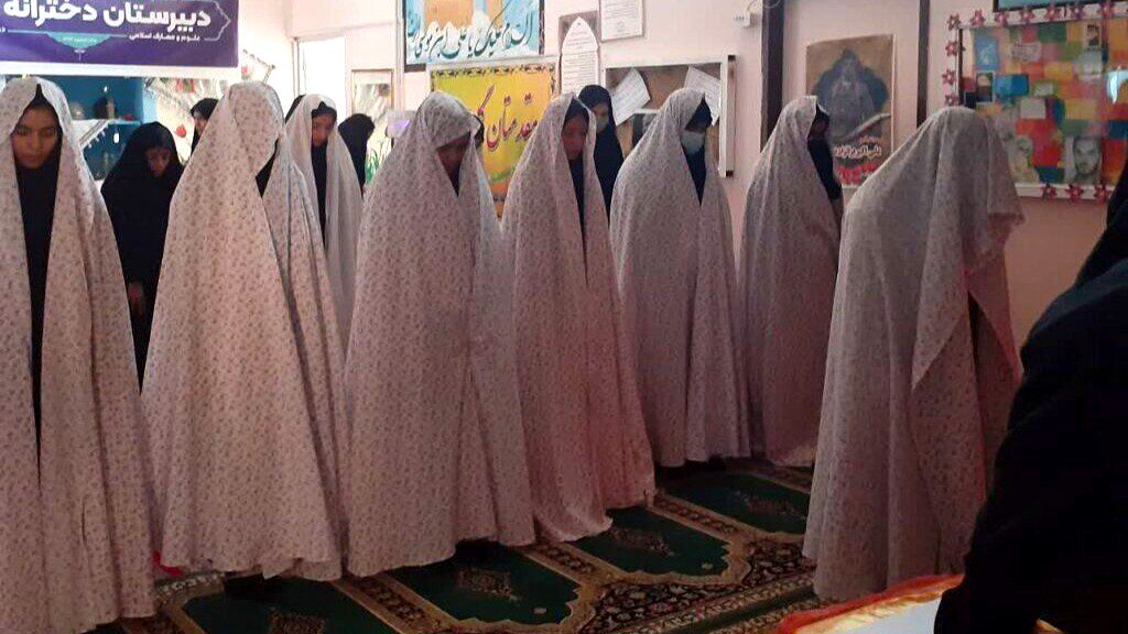 مدرسه مهم‌ترین کانون شکل‌گیری شخصیت دینی و اخلاقی نوجوانان است