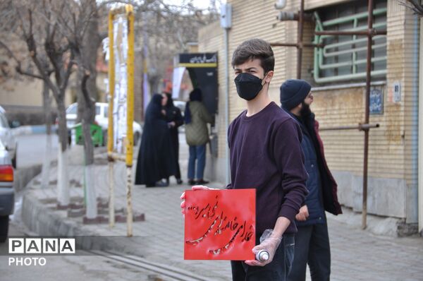 شابلون‌نویسی خیابانی در مرند توسط دانش‌آموزان