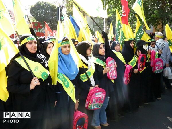 ۳۱۳ هزار جان‌فدا؛ روایت حماسه‌ای که در قاب‌ها ماندگار شد
