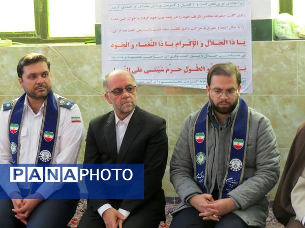 بازدید قائم مقام سازمان دانش‌آموزی از دانش‌آموزان پیشتاز معتکف بام و صفی‌آباد