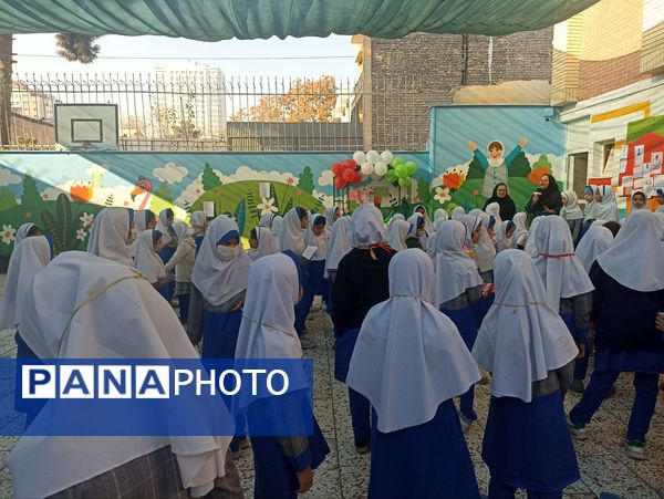 بیست و هشتمین دوره شورای دانش‌آموزی در دبستان کبری سررشته