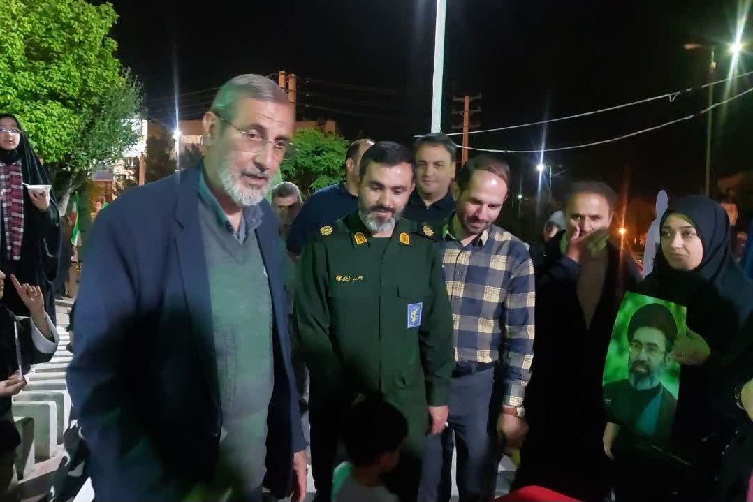 دانش‌آموزان نقش مؤثری در آگاه‌سازی نسل نوجوان و تبیین واقعیت‌ها دارند