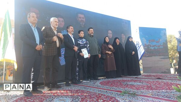  آیین استانی افتتاحیه المپیاد ورزشی درون مدرسه ای