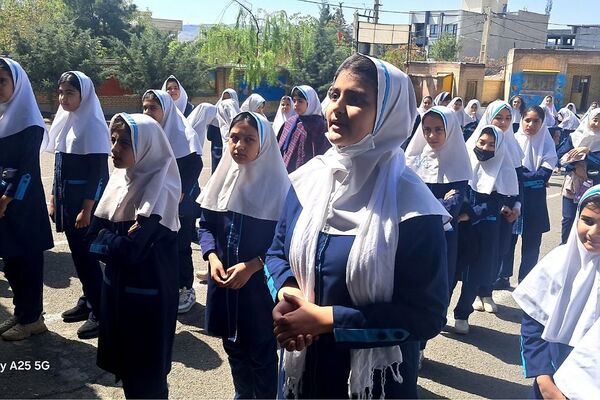 طنین زنگ سلامت در مدرسه خواهران بابایی