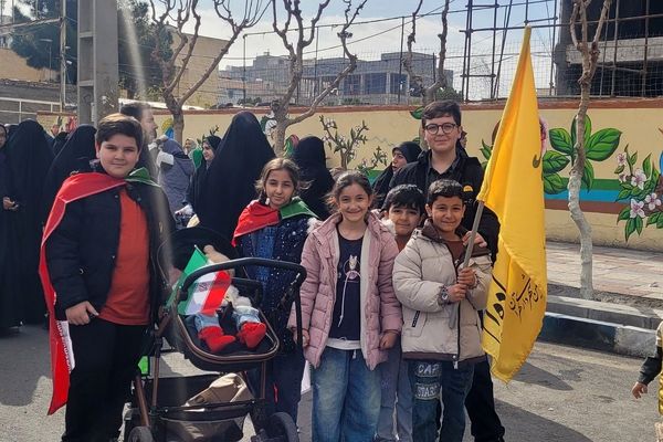 راهپیمایی ۲۲ بهمن، آینه تمام‌نمای همبستگی ملی