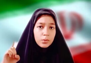 رجزخوانی انگلیسی دختری از مکتب زینب(س) 
