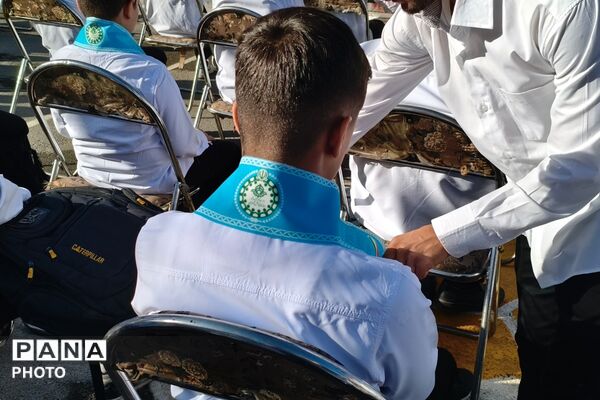 آغاز سال تحصیلی در دبیرستان نمونه دولتی شهدای علم و فناوری با عطر دفاع مقدس