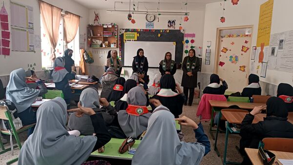 درختکاری در دبستان شهید ذکاوتی مایوان