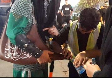 بار دیگر محرم آمد؛و شهر سیاه پوش شد