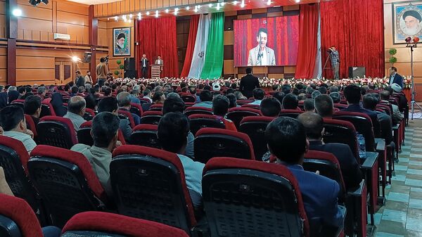 آیین گرامیداشت تجلیل از معلمان نمونه کشوری کهگیلویه و بویراحمد