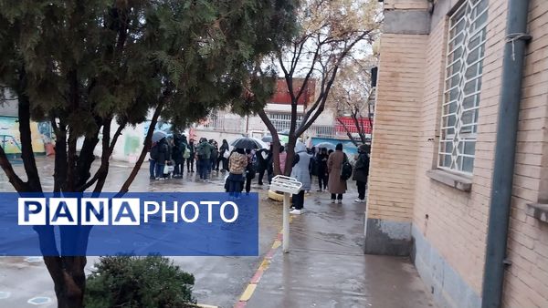 اولین بارش باران الهی در شهر زیبای  نیشابور 