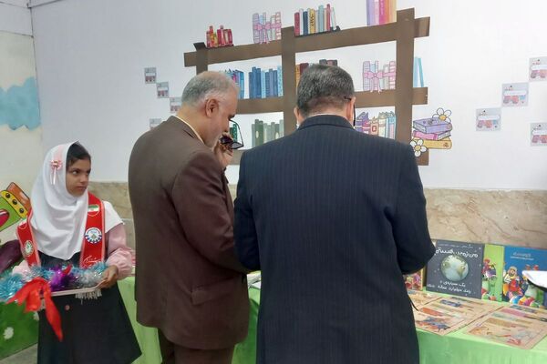 شکوفایی دانایی؛ از کتابخانه‌ای تازه تا نوای زنگ کتاب در دبستان گل‌های بهشت فیروزکوه