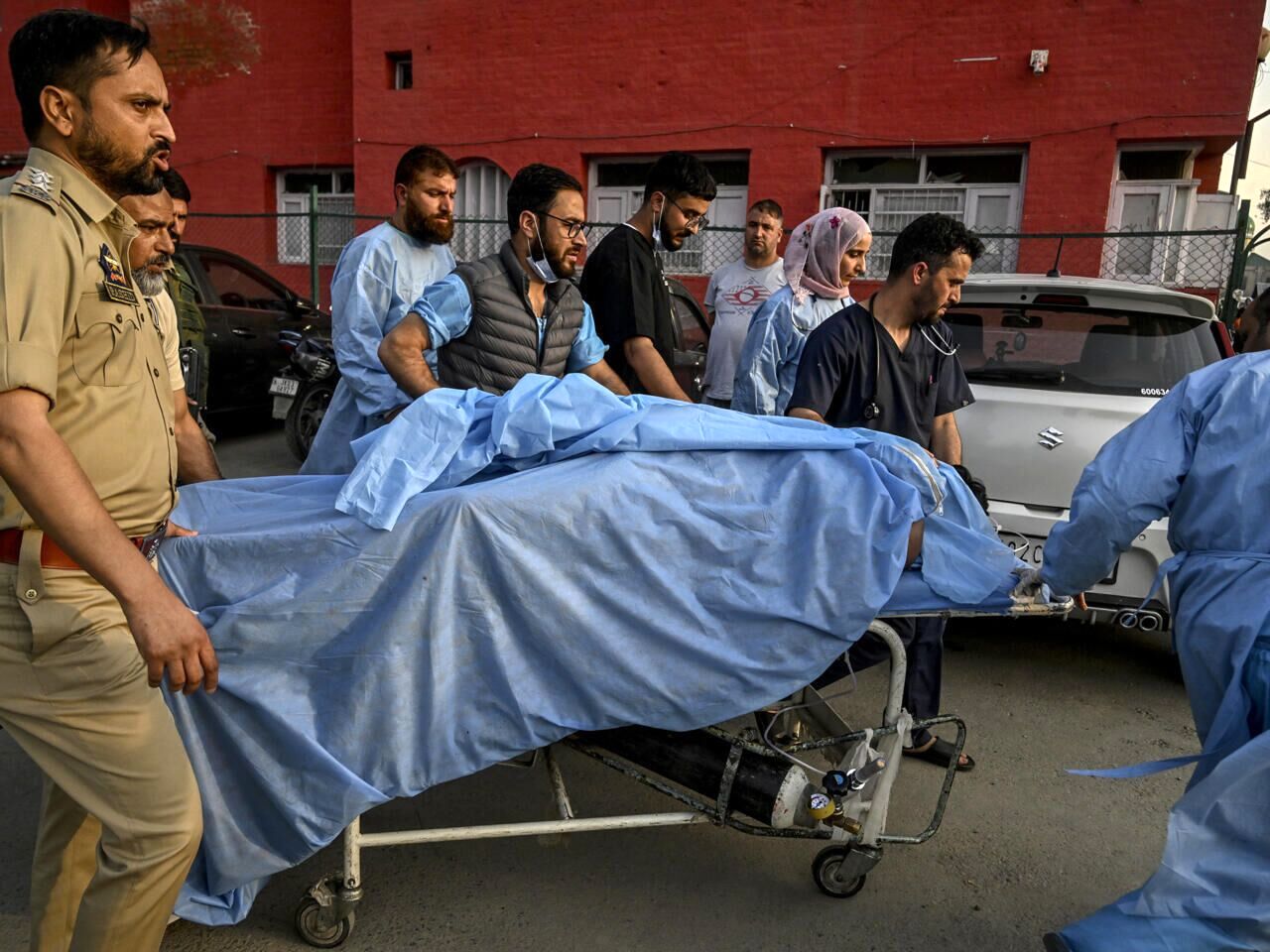 تیراندازی به گردشگران در کشمیر هند، ۲۴ کشته به جا گذاشت