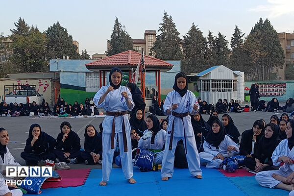 المپیاد درون مدرسه‌ای در دبیرستان عطیه شهریار