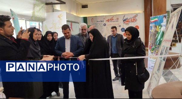 نمایشگاه آثار هنری دانش‌آموزان هنرستان محمودیه بجنورد 