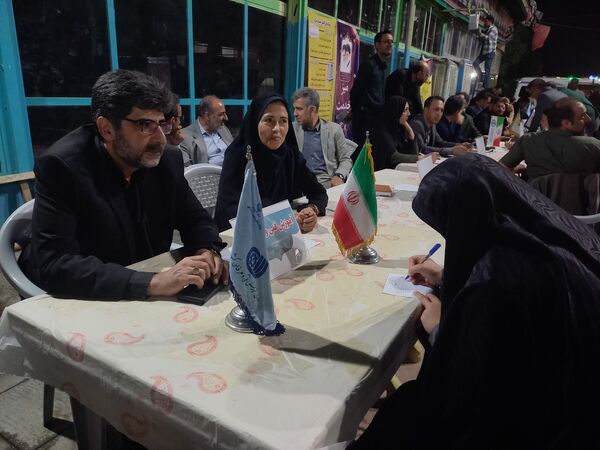 برپایی موکب خدمت در گلستان شهدای اصفهان با حضور فرماندار اصفهان 