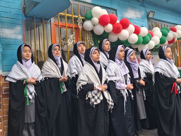 جشن دهه فجر روز مقاومت