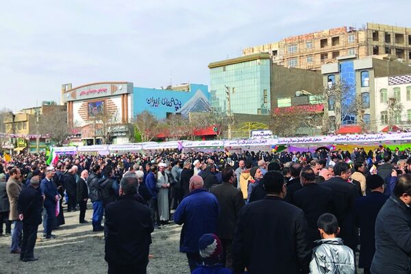 22بهمن در اسلامشهر؛ خیابان‌ها در آغوش انقلاب