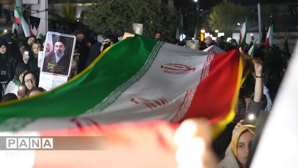 خروش مردم فردیس در تداوم مسیر انقلاب