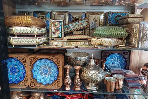 صنایع دستی رونق بازارهای شیراز 