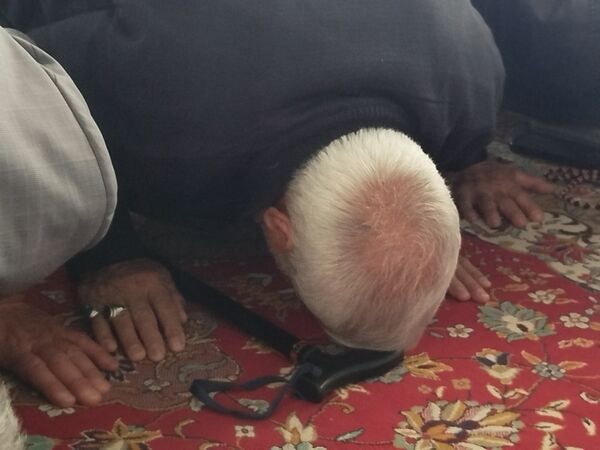 نماز جمعه شهرستان کاشمر با حضور پر رنگ مردم ترشیز کهن برگزار شد 