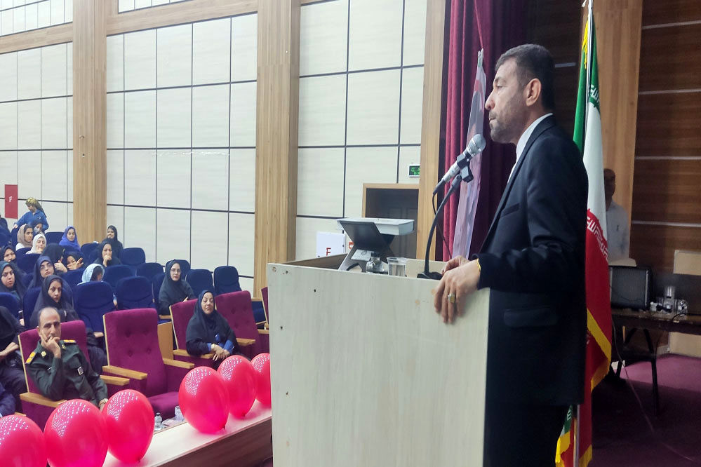 سپاه قهرمان با تمام وجود و بی منت در کنار آموزش و پرورش ایستاده است